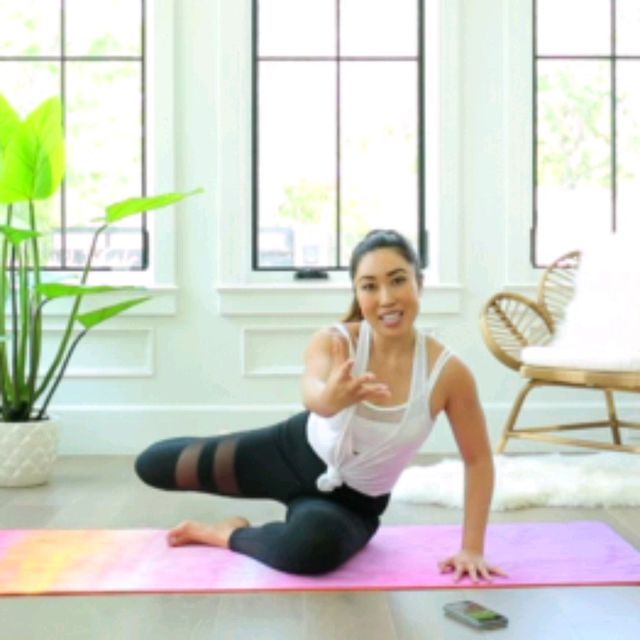 Dance Sweepers Pulse Right by Shew F. Exercise Howto Skimble