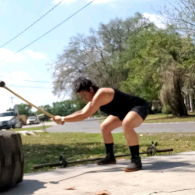 Sledgehammer hits by Mariel Rodriguez Exercise Howto Skimble