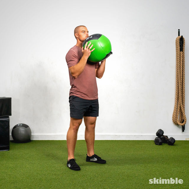 Medicine Ball Clean Exercise Howto Skimble Workout Trainer