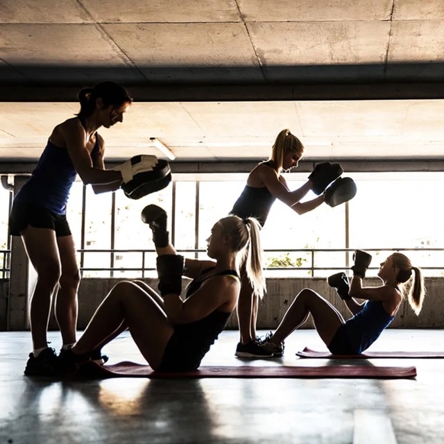 Crunch And Punch by Elliott Konieczka Exercise Howto Skimble