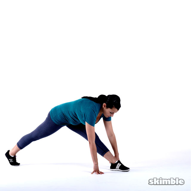 Runner's Lunge with Stretch Exercise Howto Skimble