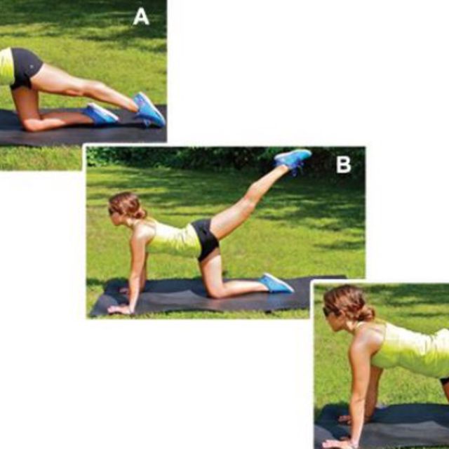 How to do: Booty Cross Over - Step 1