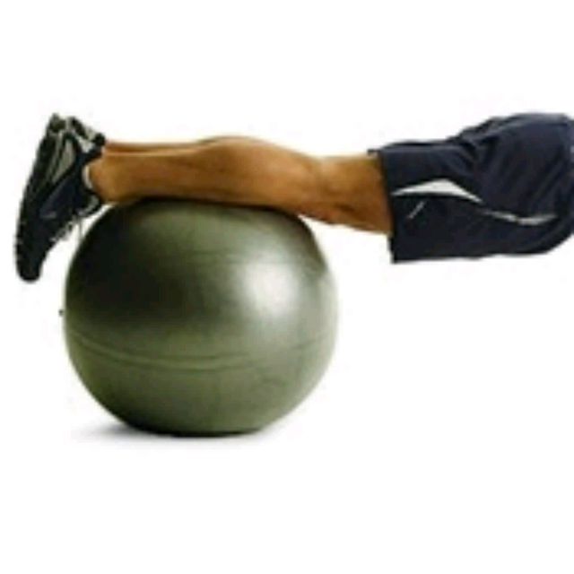 Swiss Ball JackKnife by Saeed H. Exercise Howto Skimble